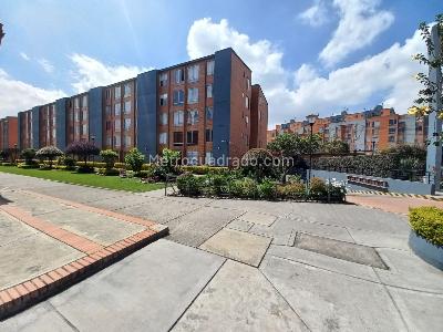 Apartamento en venta en Castilla, Bogotá · foto 17 de 19