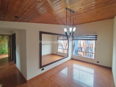 Apartamento en venta en Castilla, Bogotá · foto 2 de 19