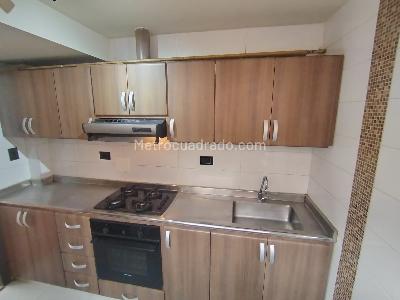Apartamento en venta en Castilla, Bogotá · foto 4 de 19