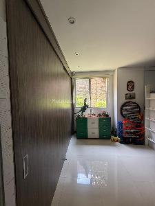 Apartamento de 3 alcobas en venta en Cristales, Cali, 147 m² · foto 7 de 20
