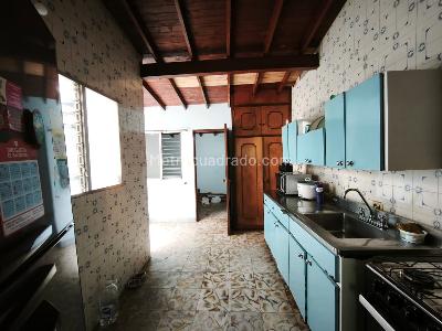 Apartamento en venta en Villa Hermosa, Medellín · foto 3 de 18