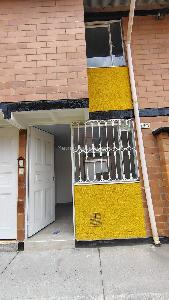 Casa de 2 alcobas en venta en Bellavista, Bogotá, 33 m² · foto 2 de 12