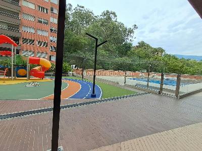 Apartamento en venta en Guayabal, Medellín · foto 3 de 13