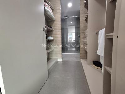Apartamento en venta en Laureles, Medellín · foto 11 de 19