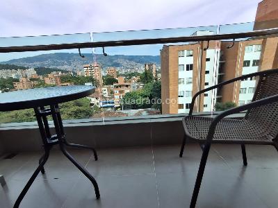 Apartamento en venta en Laureles, Medellín · foto 13 de 19
