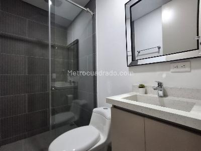Apartamento en venta en Laureles, Medellín · foto 8 de 19