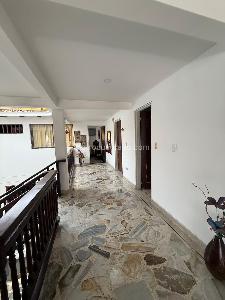 Casa de 4 alcobas en venta en Mayapan Las Vegas, Cali, 450 m² · foto 9 de 20