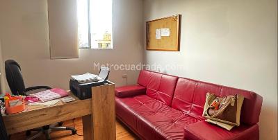 Apartamento de 3 alcobas en venta en San Antonio De Pereira, Rionegro, 75 m² · foto 9 de 14