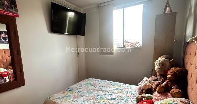 Apartamento de 3 alcobas en venta en San Antonio De Pereira, Rionegro, 75 m² · foto 10 de 14