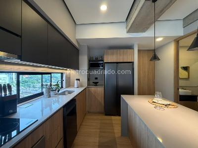 Apartamento en arriendo en Ciudad Del Rio, Medellín · foto 2 de 17