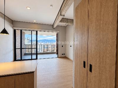 Apartamento en arriendo en Ciudad Del Rio, Medellín · foto 3 de 18