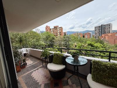 Apartamento de 3 alcobas en venta en El Diamante 2, Medellín, 150 m² · foto 8 de 20