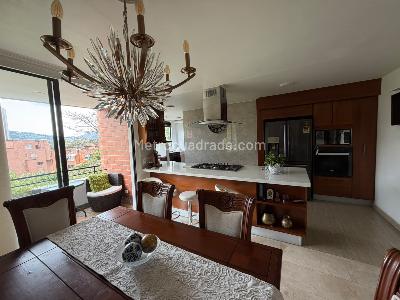 Apartamento de 3 alcobas en venta en El Diamante 2, Medellín, 150 m² · foto 12 de 20