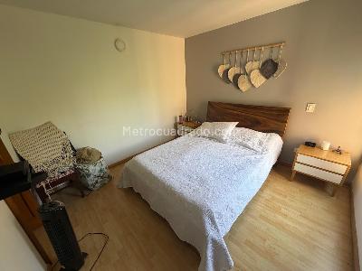 Apartamento de 3 alcobas en venta en Loma De San Julian, Medellín, 87 m² · foto 16 de 17