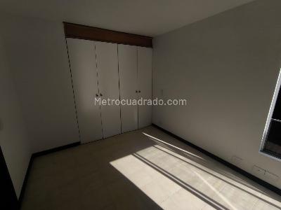 Apartamento en venta en Castropol, Medellín · foto 10 de 10
