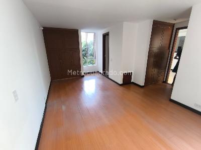 Apartamento en venta en Castropol, Medellín · foto 8 de 10