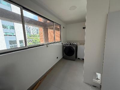Apartamento en venta en Oviedo, Medellín · foto 11 de 20