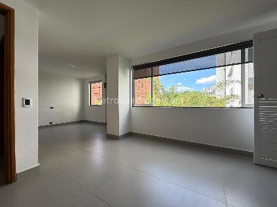 Apartamento en venta en Oviedo, Medellín · foto 19 de 20