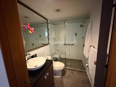 Apartamento de 3 alcobas en venta en Los Balsos 1, Medellín, 129 m² · foto 16 de 20