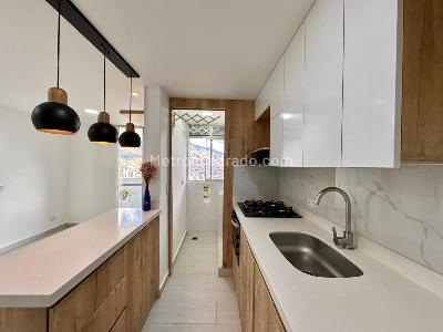 Apartamento de 3 alcobas en venta en Santa Ana, Bello, 55 m² · foto 4 de 13