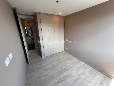 Apartamento de 2 alcobas en arriendo en Altos Del Poblado, Medellín, 80 m² · foto 6 de 16