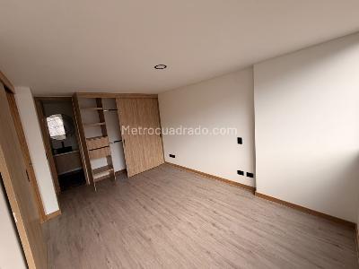 Apartamento de 2 alcobas en venta en Alto De Las Palmas, Medellín, 62 m² · foto 7 de 19