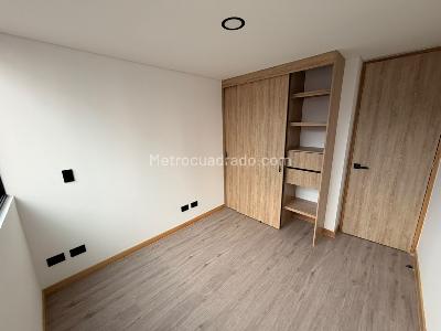 Apartamento de 2 alcobas en venta en Alto De Las Palmas, Medellín, 62 m² · foto 12 de 19
