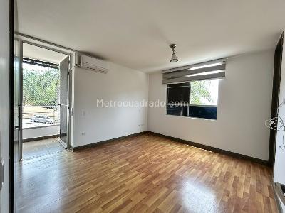 Apartamento de 2 alcobas en venta en Cerro Cristales, Cali, 80 m² · foto 10 de 20
