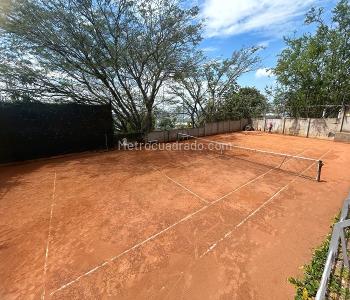Apartamento de 2 alcobas en venta en Cerro Cristales, Cali, 80 m² · foto 16 de 20