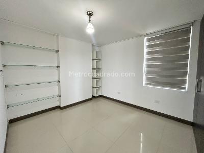 Apartamento de 2 alcobas en venta en Cerro Cristales, Cali, 80 m² · foto 7 de 20