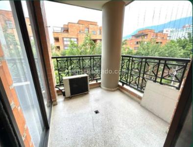 Apartamento de 1 alcoba en arriendo en Altos Del Poblado, Medellín, 60 m² · foto 8 de 8