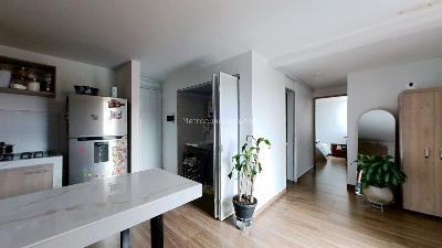 Apartamento en venta en La Alborada, Cali · foto 2 de 15