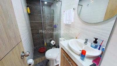 Apartamento en venta en La Alborada, Cali · foto 7 de 15