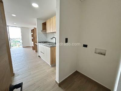 Apartamento en venta en Miraflores, Cali · foto 5 de 13