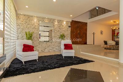 Casa de 4 alcobas en venta en Loma Cola Del Zorro, Medellín, 250 m² · foto 3 de 20