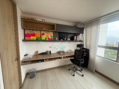 Apartamento en venta en El Esmeraldal, Envigado · foto 3 de 20