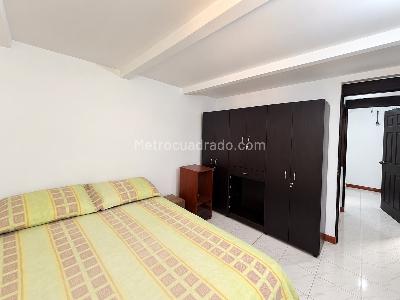 Casa de 4 alcobas en venta en Robledo, Medellín, 65 m² · foto 4 de 11