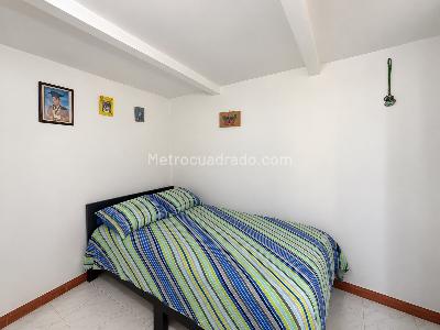 Casa de 4 alcobas en venta en Robledo, Medellín, 65 m² · foto 5 de 11