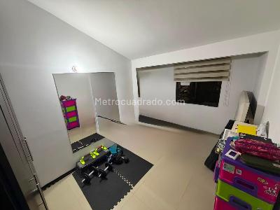 Casa de 5 alcobas en venta en La Hacienda, Cali, 150 m² · foto 10 de 17