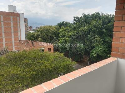 Apartamento en venta en Calasanz Parte Baja, Medellín · foto 5 de 20
