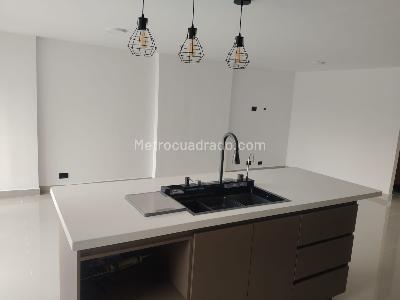 Apartamento en venta en Calasanz Parte Baja, Medellín · foto 7 de 20