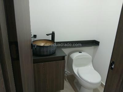Apartamento en venta en Laureles, Medellín · foto 7 de 20