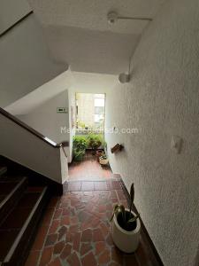Apartamento de 3 alcobas en venta en Pampalinda, Cali, 90 m² · foto 2 de 20