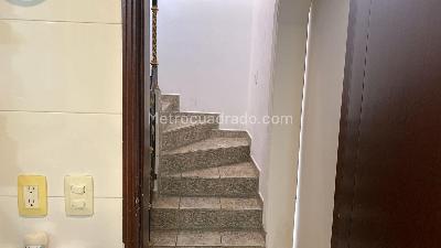Apartamento de 3 alcobas en venta en Sotomayor, Bucaramanga, 210 m² · foto 9 de 20