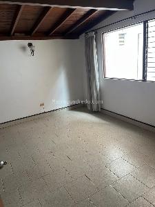 Casa de 4 alcobas en venta en Calasanz Parte Baja, Medellín, 200 m² · foto 11 de 14