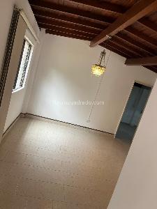 Casa de 4 alcobas en venta en Calasanz Parte Baja, Medellín, 200 m² · foto 4 de 14