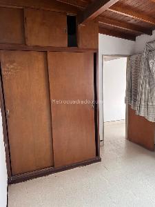 Casa de 4 alcobas en venta en Calasanz Parte Baja, Medellín, 200 m² · foto 8 de 14