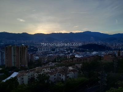 Apartamento en venta en Loma Del Indio, Medellín · foto 16 de 18