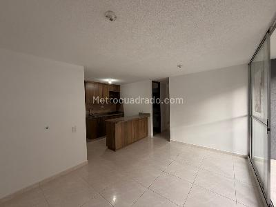 Apartamento en venta en Santa Maria No, Itagüí · foto 3 de 12