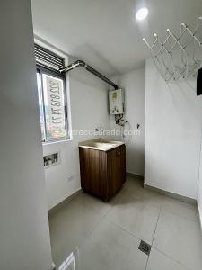 Apartamento en arriendo en Belen, Medellín · foto 8 de 19